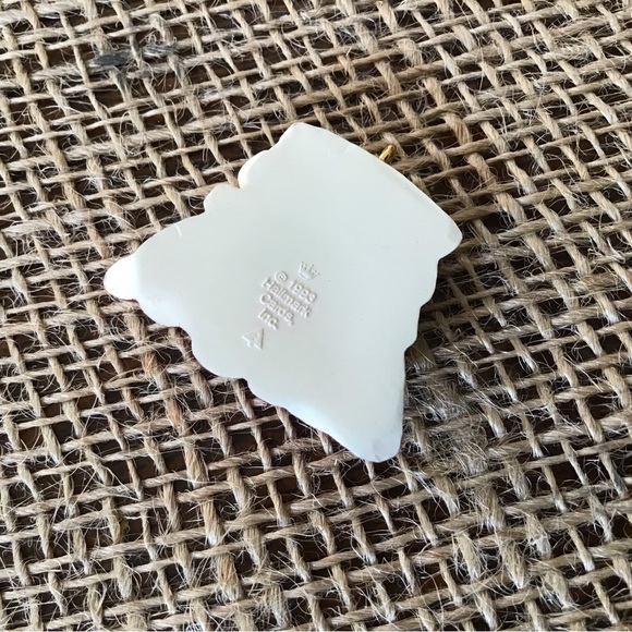 Vintage 1993 Hallmark miniature Night Before Christmas miniature ornament - Picture 5 of 6